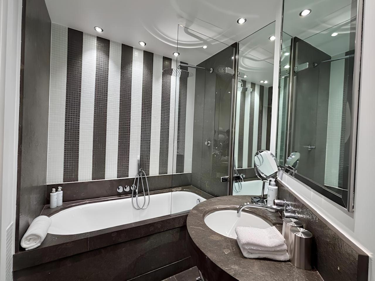 Le A Hotel Parijs
